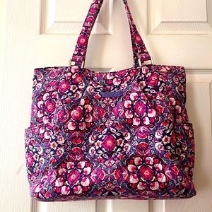 Vera Bradley Foral bag